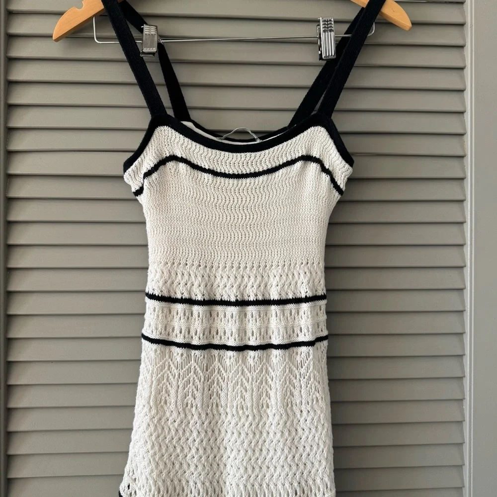 Abercrombie & Fitch White and Black Maxi Dress
